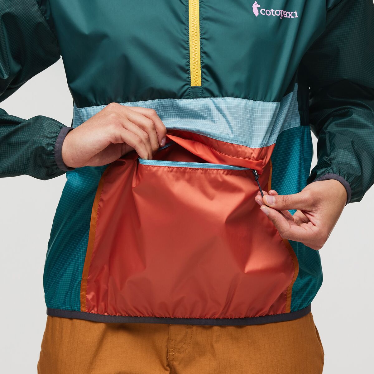 Teca Half-Zip Windbreaker - Super Food