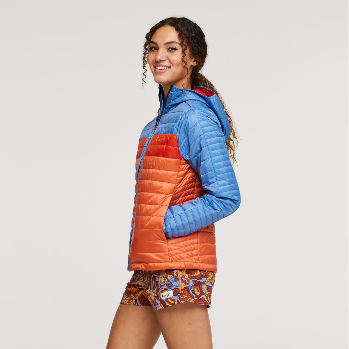 S23-W-Capa-Insulated-Hooded-Jacket-Lupine--Nectar_3.jpg